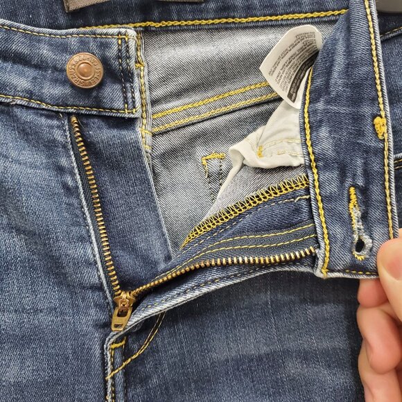 Levi's Demi Curve Mid‎ Rise Straight Leg Dark Wash Women's Red Tab Jeans Sz 4/27 - Picture 3 of 7